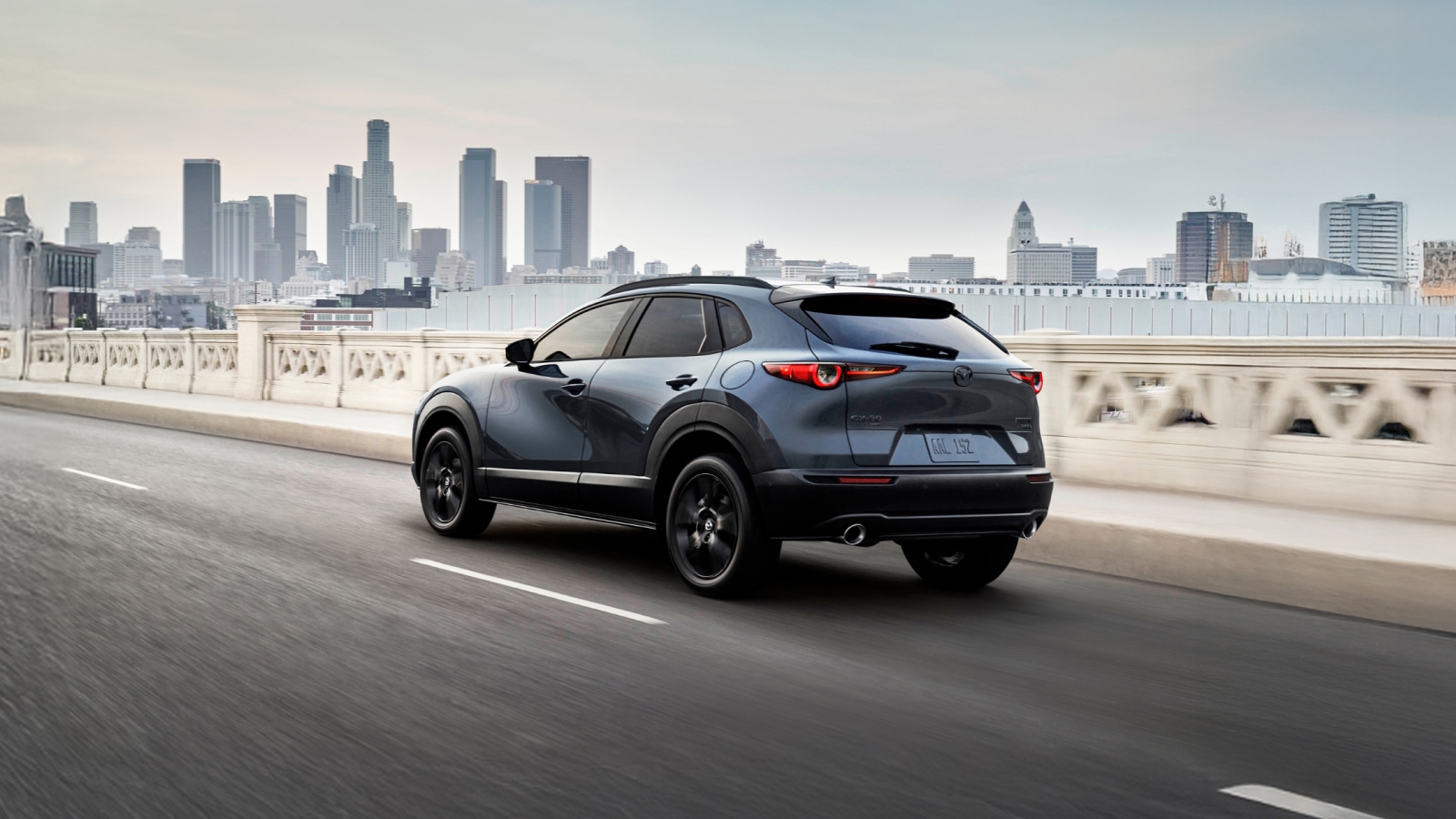 honda hr-v rear driver side view